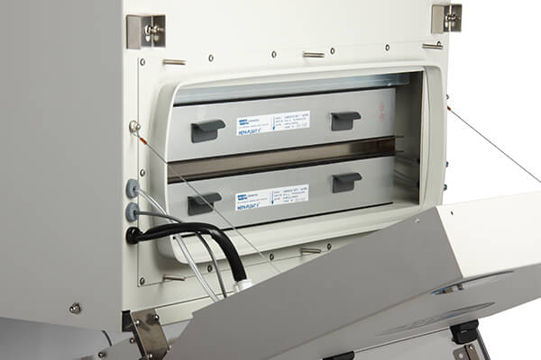 nu 813 cve redundant fitlers 600x400 1 - NuAire LabGard&reg; NU-813 Class I Containment Ventilated Enclosure (CVE) 3'