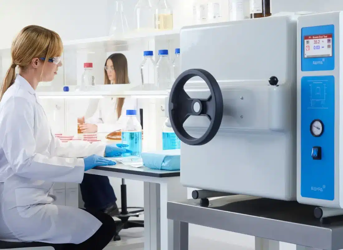 AHS B detalle1 1 1100x800 - RAYPA Front-loading Benchtop Autoclave with Prevacuums and Drying AHS-B Series